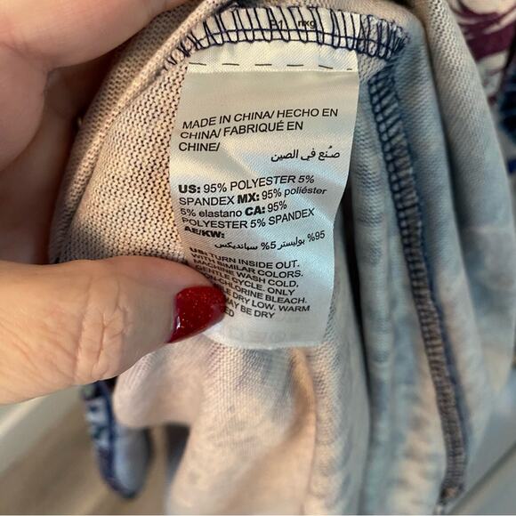 Chicos Asymmetrical Paisley Print Button-Back Lightweight Tunic sz L 2 pockets - Picture 12 of 12